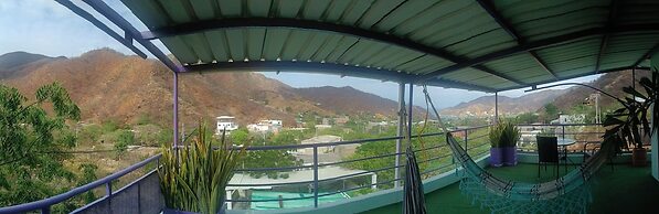 MAUKA OASIS Taganga