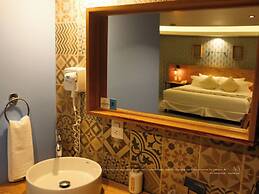 Hotel Santosi
