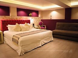 Hotel Santosi