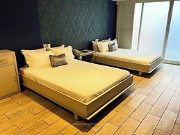 Hotel Santosi
