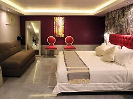 Hotel Santosi