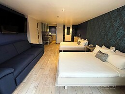 Hotel Santosi