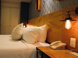 Hotel Santosi