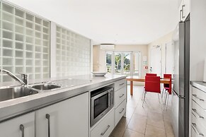 Paihia Waterfront Suites