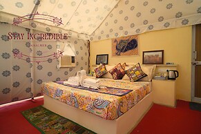 Stay Incredible Camp