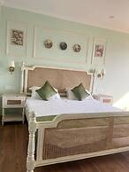 The Taal Cottage