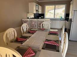 The Taal Cottage