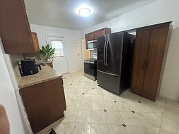 Casa Rosa Wynwood
