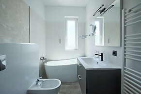 Bach Apartments 2