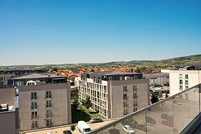 Bach Apartments 2