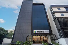 Treebo Premium Hydotel, Hi-Tech City