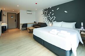 KOO Hotel