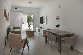 Phaedrus Living Olga Residence