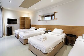 Marnix360Apartments