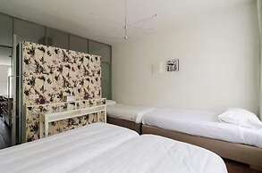 Marnix360Apartments