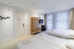 Marnix360Apartments