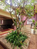 Three Bedroom Balinese Villa - a Shared Pool