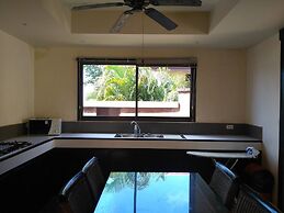 Three Bedroom Balinese Villa - a Shared Pool
