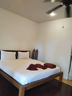 Three Bedroom Balinese Villa - a Shared Pool
