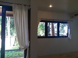 Three Bedroom Balinese Villa - a Shared Pool