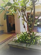Three Bedroom Balinese Villa - a Shared Pool