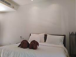 Three Bedroom Balinese Villa - a Shared Pool