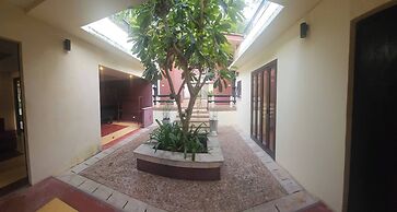 Three Bedroom Balinese Villa - a Shared Pool