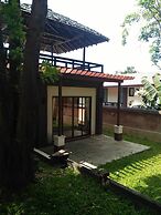 Three Bedroom Balinese Villa - a Shared Pool