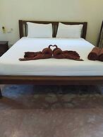 Three Bedroom Balinese Villa - a Shared Pool
