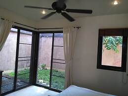 Three Bedroom Balinese Villa - a Shared Pool