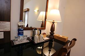 Embassy Inn