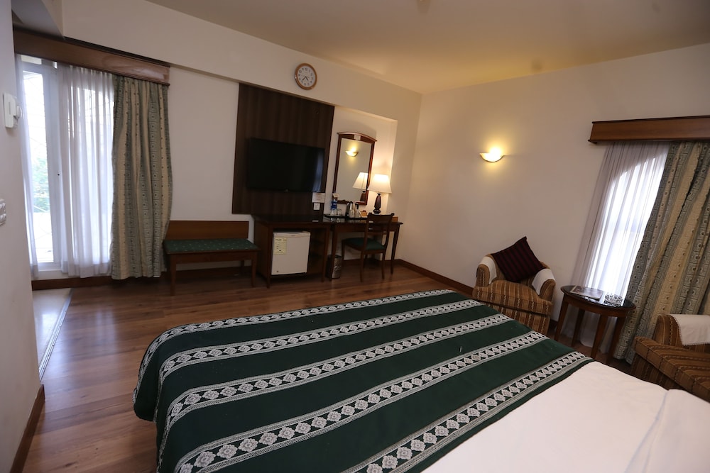 Embassy Inn