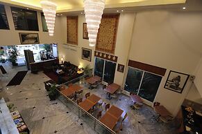 Embassy Inn