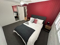 Central Cullen Apartments