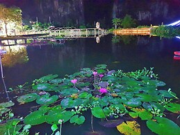 An Riverside Ecolodge