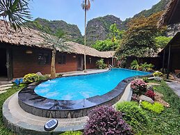 An Riverside Ecolodge