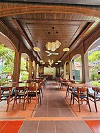 An Riverside Ecolodge