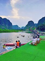 An Riverside Ecolodge