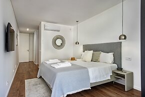 Del Mar Apartment - BT