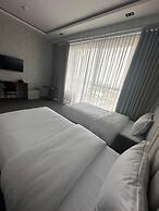 The loren hotel
