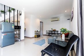 Tiny House Srinakarin At Sri Bearing Station