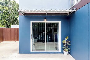 Tiny House Srinakarin At Sri Bearing Station