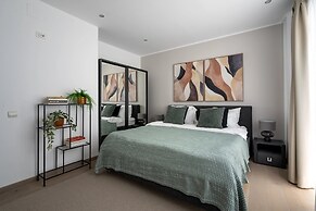 Grand 3BR Near Athenaeum Calea Victoriei