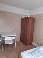 2-Rent Group Hostel Rooms&Apartments EVE168