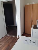 2-Rent Group Hostel Rooms&Apartments EVE168
