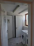 2-Rent Group Hostel Rooms&Apartments EVE168