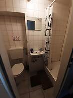 2-Rent Group Hostel Rooms&Apartments EVE168