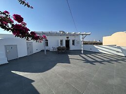New Villa Sostis