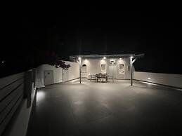 New Villa Sostis