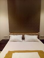 HOTEL HILL VIEW
